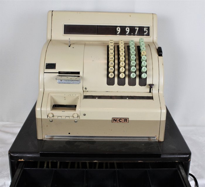 NCR - Old vintage cash register - metal
