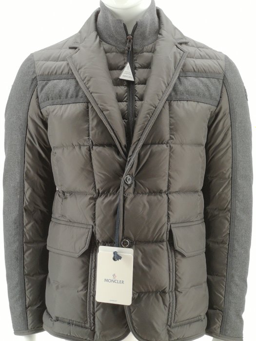Moncler - Down jacket - Size: EU 46 (IT 