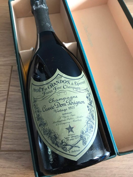 1973 Dom Perignon Special ordered bottle, ultra rare label - Champagne - 1 Normalflasche (0,75 Liter)