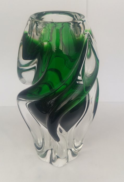 Josef Hospodka Chribská glassworks - Verdrehte Vase - Kristall