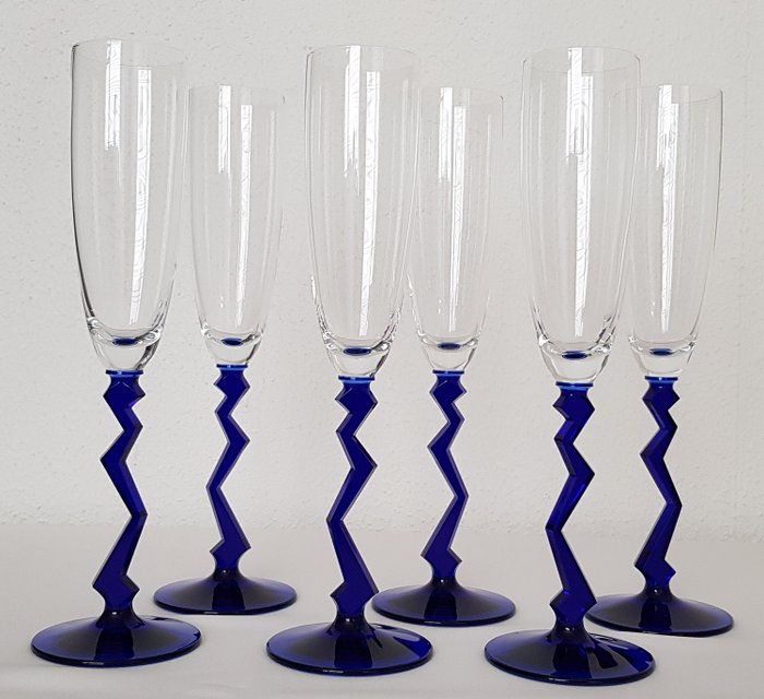 Schott Zwiesel - Nydelige champagnefløyter med en kongelig koboltblå sikksakkstilk (6) - Krystall