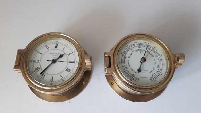 Relógio e barômetro do navio Andries de Jong - Latão - Segunda metade do século XX