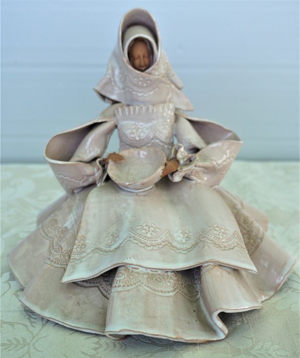P. Serra - Olbia, figurine in traditional costume - Terracotta