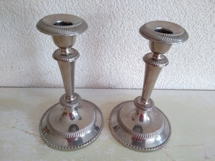 E.P Zinc Alloy - Two beautiful identical candlesticks - Silver