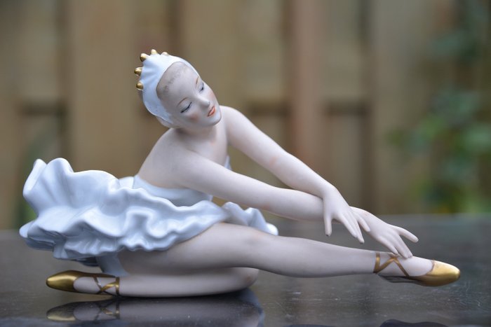 Wallendorf - Romantisk bilde av ballerina - Porselen