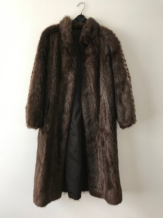 Handmade Racoon Fur Nutria, Is There A Value In Old Fur Coats