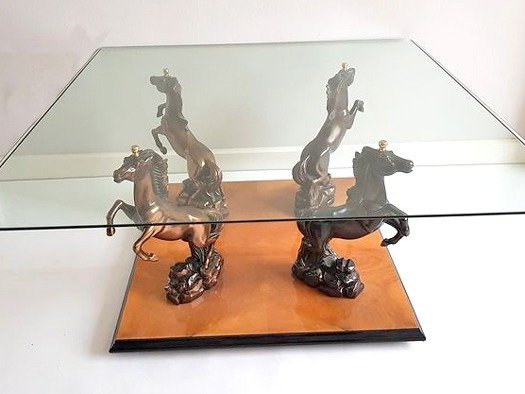 Coffee table / Horses - Plastic / Wood / Glass