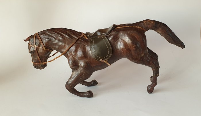 Figurine(s), cheval - Cuir