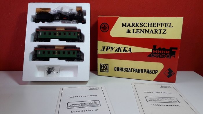 Markscheffel & Lennartz H0 - Train unit - with steam locomotive 724 & 2 passenger cars - Russia - CCCP