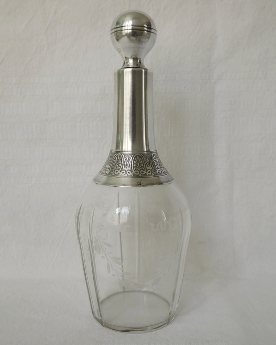 Baccarat - garrafa de licor montada em prata .950 estilo Louis XVI - Cristal