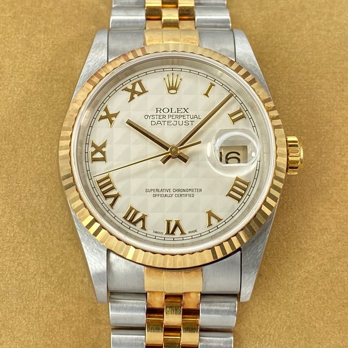 Rolex - Datejust Ivory Pyramid Dial 