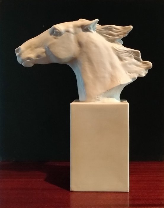 Albert Hinrich Hussmann - Rosenthal - Figur, "Hannibal" hestehode - Porselen bisquit