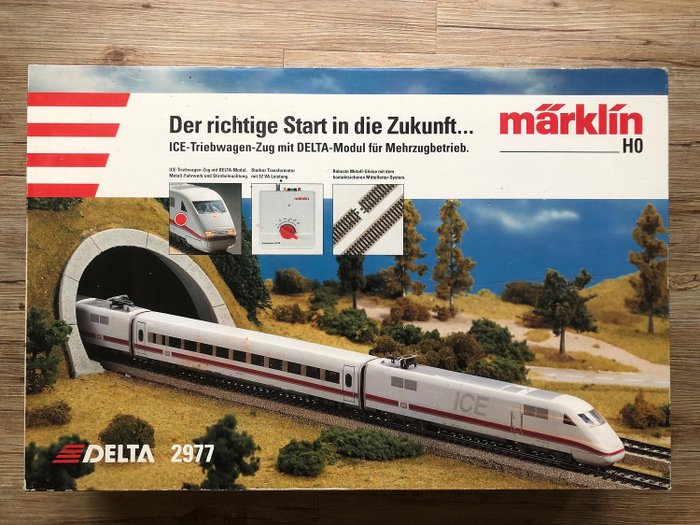 Märklin H0 - 2977 - 火車套裝 - 帶有變壓器和M軌的三部分ICE 1 - DB