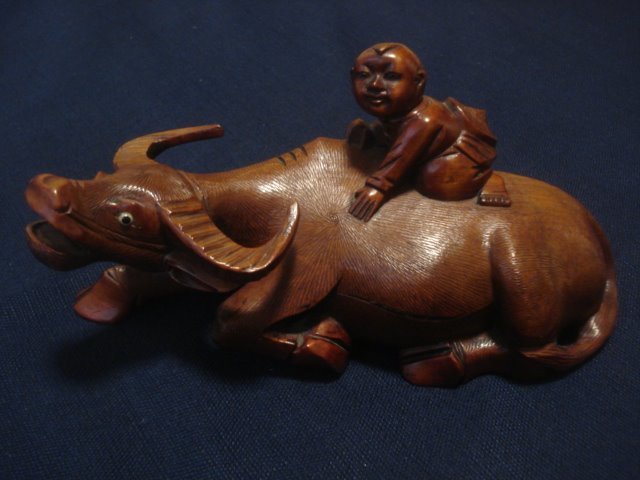 水牛雕刻 (1) - 硬木 - 孩子, 孩子, 水牛, 男孩 - 中國 - 1900年