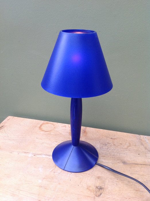 Philippe Starck - Flos - Table lamp - Miss Sissi