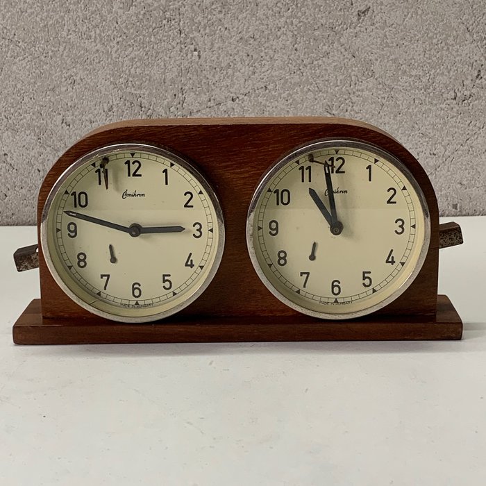 Omikron - Antique chess clock - Wood