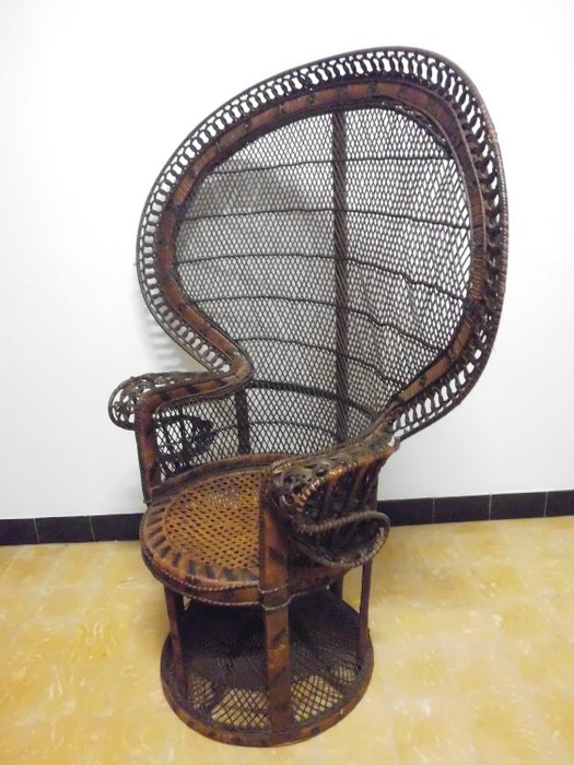 Large peacock chair