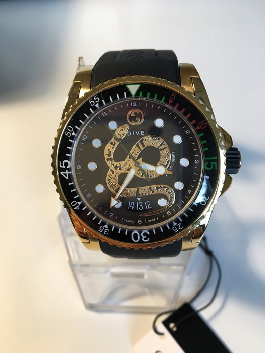 gucci dive watch 45mm snake