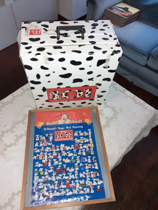 Disney - 101 Dalmatians - McDonalds Happy Meal Complete box (1996) with 101 figures 