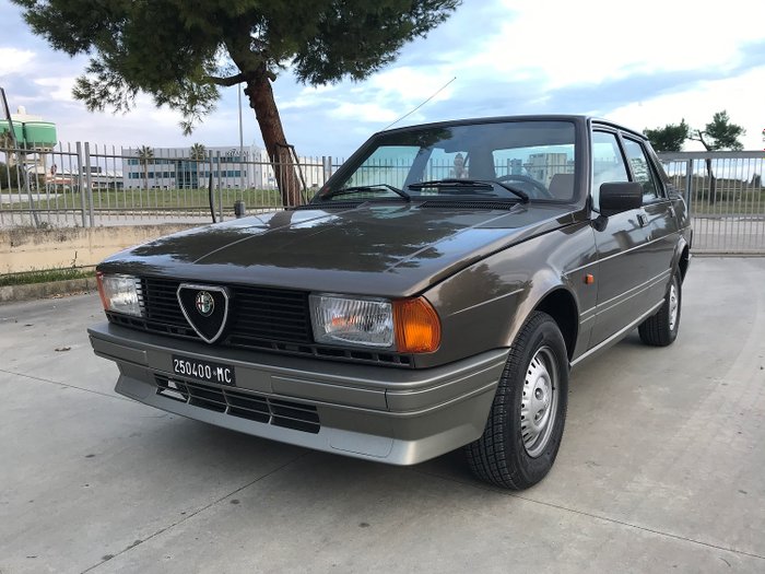 Alfa Romeo - Giulietta 1.6 - 1984