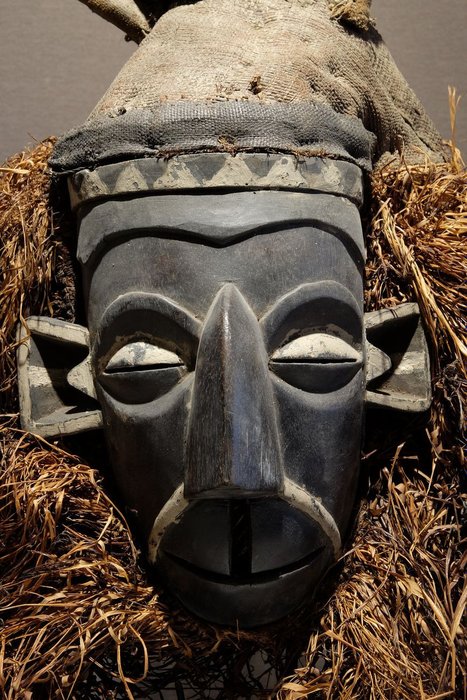 Mask - Wood - Prov  - Yaka - Congo DRC 