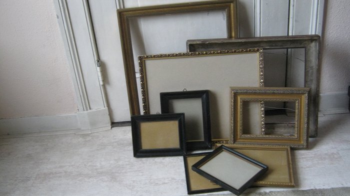 古董/旧相框和相框 (9) - 木材，石膏，敲击金属