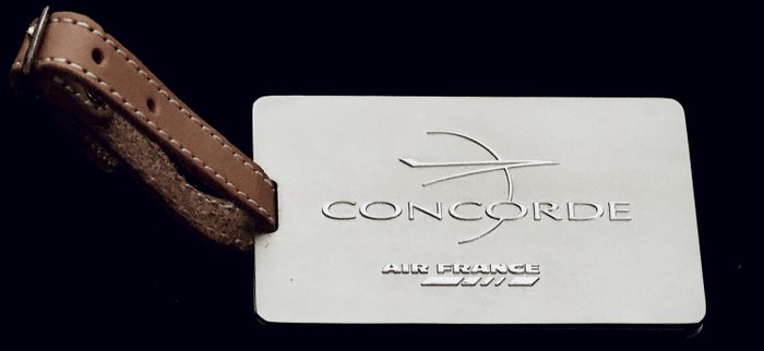 Air France - Luxueuse Etiquette de bagages de 1976 - pour Passagers V.I.P. sur le Concorde - Contemporain - Acier (inoxydable), Cuir, Papier
