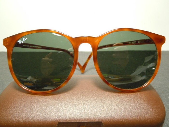 Ray-Ban Traditional Style C Vintage 80's  By Bausch & Lomb U.S. Frame Made in France