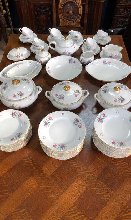 Thun Czechoslovakia - tableware for 12 - Porcelain