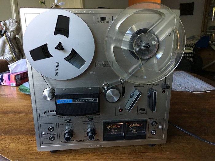 Akai - 1722 W - 錄音機/放大器+ 26盤磁帶
