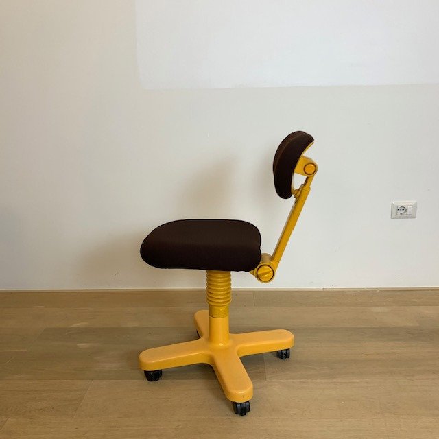 Ettore Sottsass - Olivetti - Irodai szék (1) - 45 Syntesis