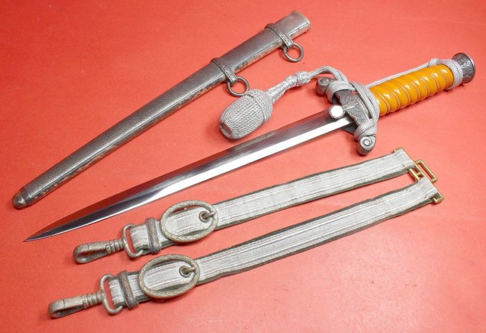 Το μαχαίρι του Στρατιωτικού Αξιωματικού με κρεμάστρα και Portepee - Hersteller Eickhorn, Solingen - Heer / Infanterie / Artillerie / Offizier / III.Reich / Dagger - Blankwaffe - Bayonet