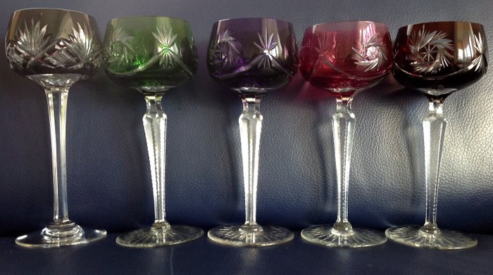 5 Antiikkiset, värilliset käsin leikatut viinilasit viininjyvälasit - Kristalli