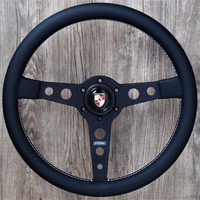 保時捷Momo Prototipo黑色皮革方向盤 - Porsche - 911 - 2015