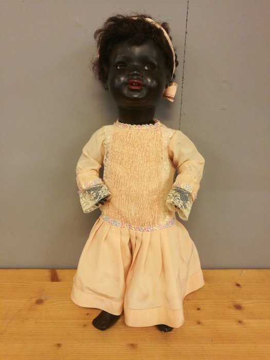 Keramische Werke Gräfenhain - 134 - Antique German black doll