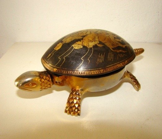 Turtle Bell tafel - goud metaal
