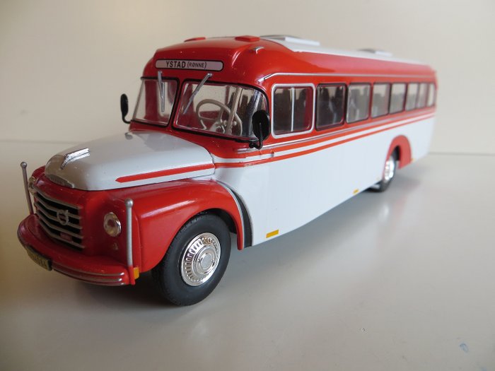 1:43 Altaya Bus Collection Volvo B 375 Sweden 1957 