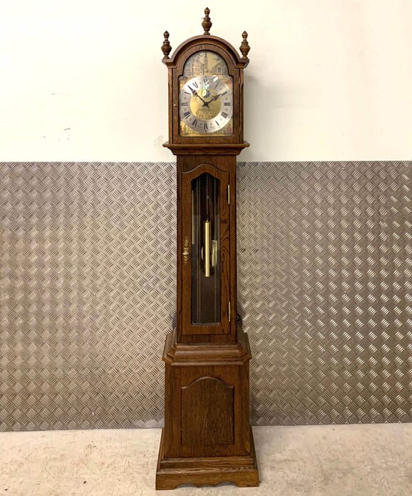 Relógio de caixa alta - Christiaan Huygens - Latão, Madeira, Carvalho - Final do século XX
