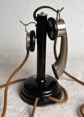 Thomson- Houston - Téléphone à cornet modèle 1918 - Telefoon - metaal