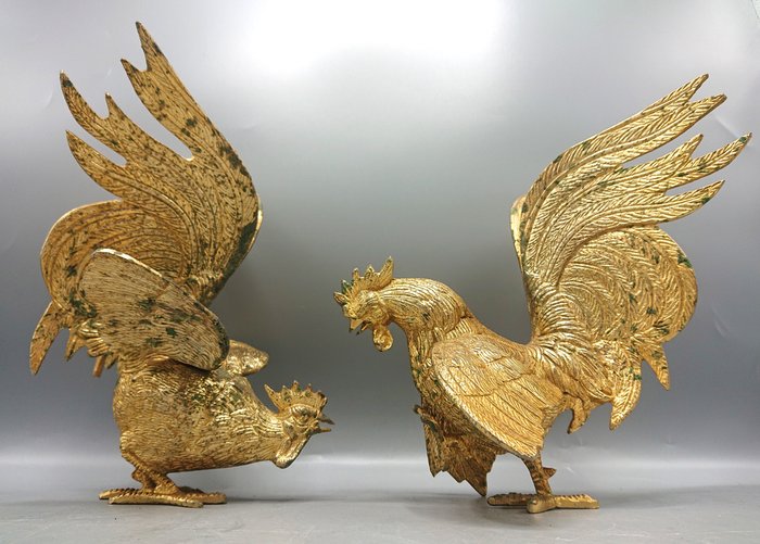 Paar kämpfende Roosters - Messing, Vergoldet