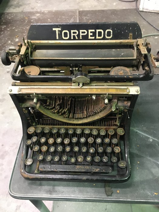 Torpedo - Schreibmaschine - Stahl