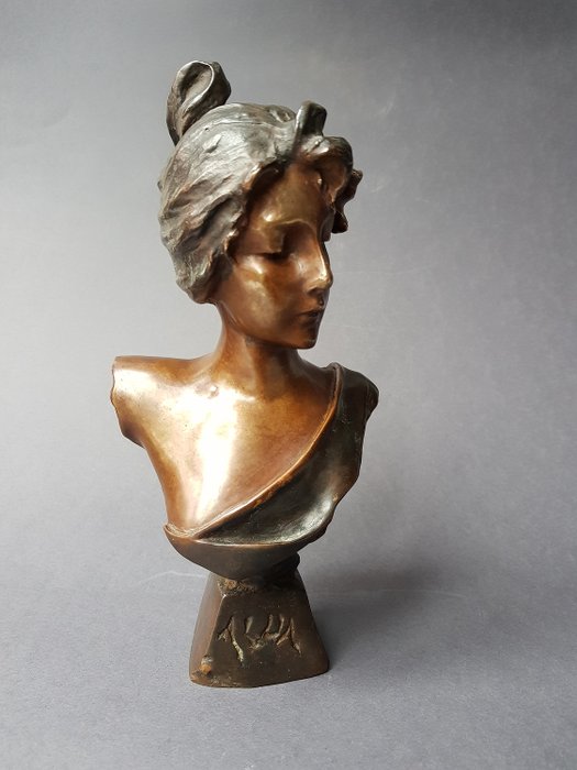 Emmanuel Villanis (1858-1914) - 新艺术风格的青铜雕塑，“阿尔达”