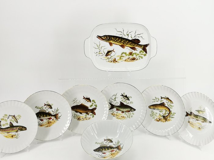Wunsiedel Bavaria - Middagssett, Tallerken, Dekorative retter, tallerkener med fiskemotiver (8) - Art Deco - Porselen