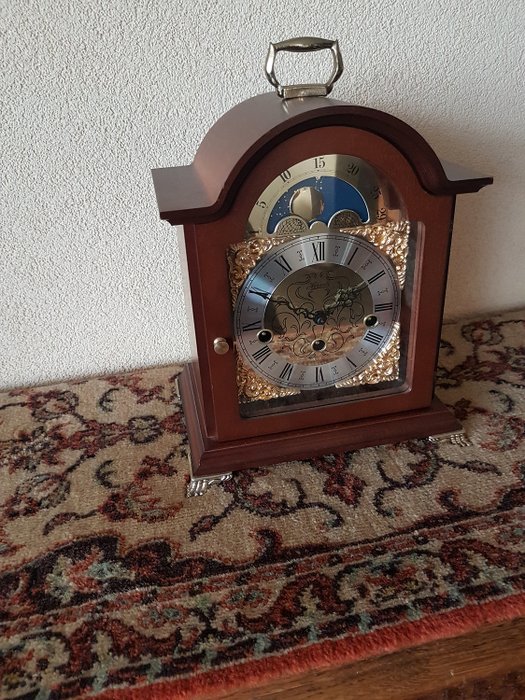 Relógio de mesa - Franz Hermle - Westminster - Madeira - Segunda metade do século XX