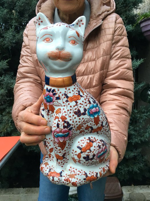 Estátua de gato IMARI - Porcelana - Ásia - Século XXI
