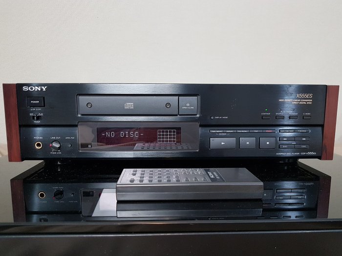 Sony - CDP-X555 ES - Highend cd player