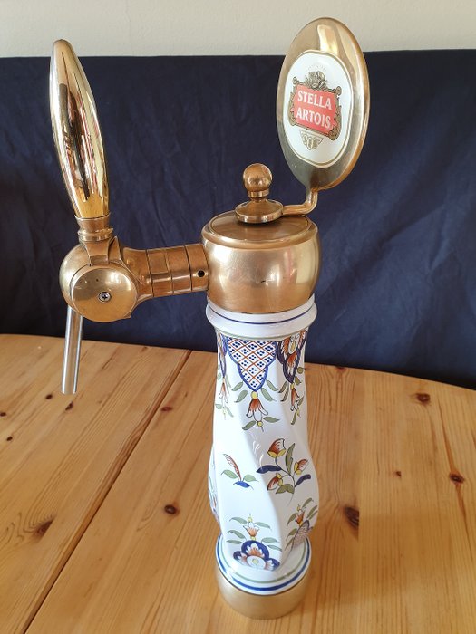 VVB - Stella Artois vintage beer pump - Copper, Porcelain