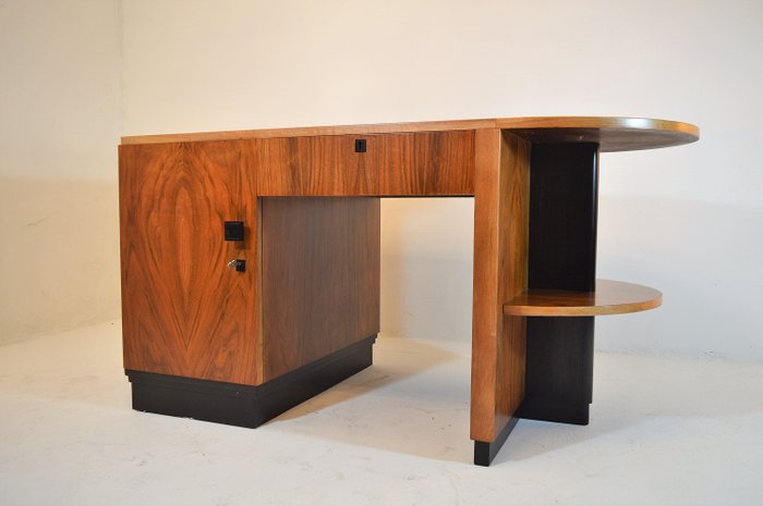 Art Deco desk (1)