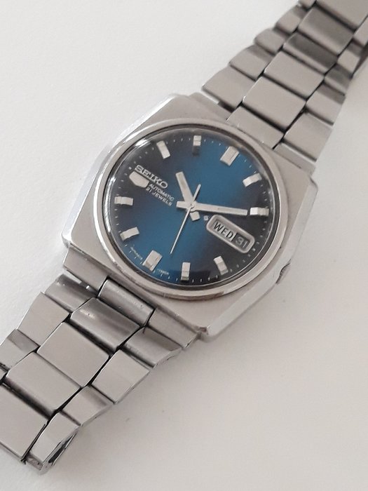 Seiko - 5 Day/Date Blue Dial - 6119-7510 - Homme - 1970-1979