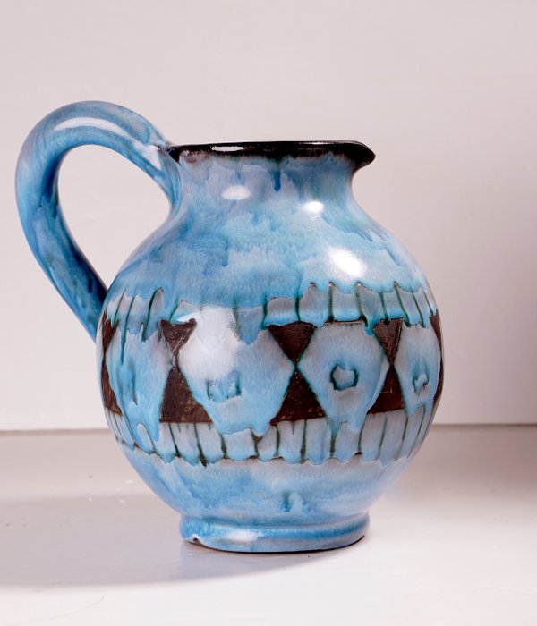 Alain maunier - Vallauris - Blaue Vase mit abstraktem stilistischem Dekor - Keramik